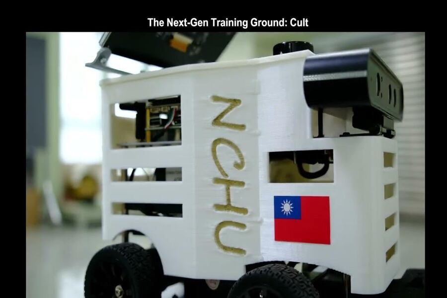 NCHU Sim-to-Real AI 數位雙生自駕車